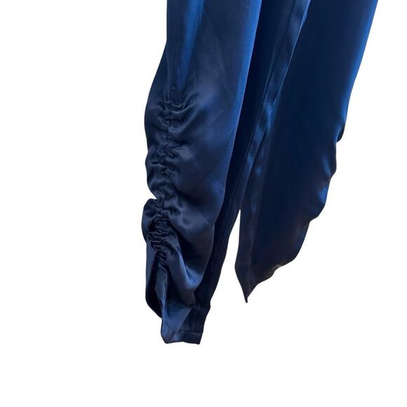 Amanda Uprichard Jadyn Navy Blue 100% Silk V-Neck Jumpsuit NWT Size Large - Picture 10 of 12